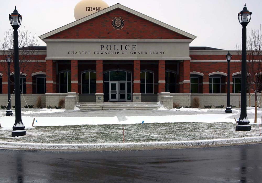 Grand-Blanc-Twp-Police-081cropped