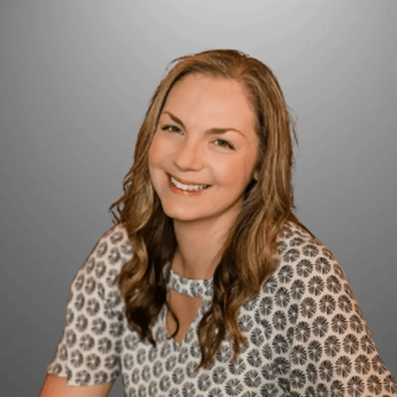 Lindsey-Stefaniak-Cropped