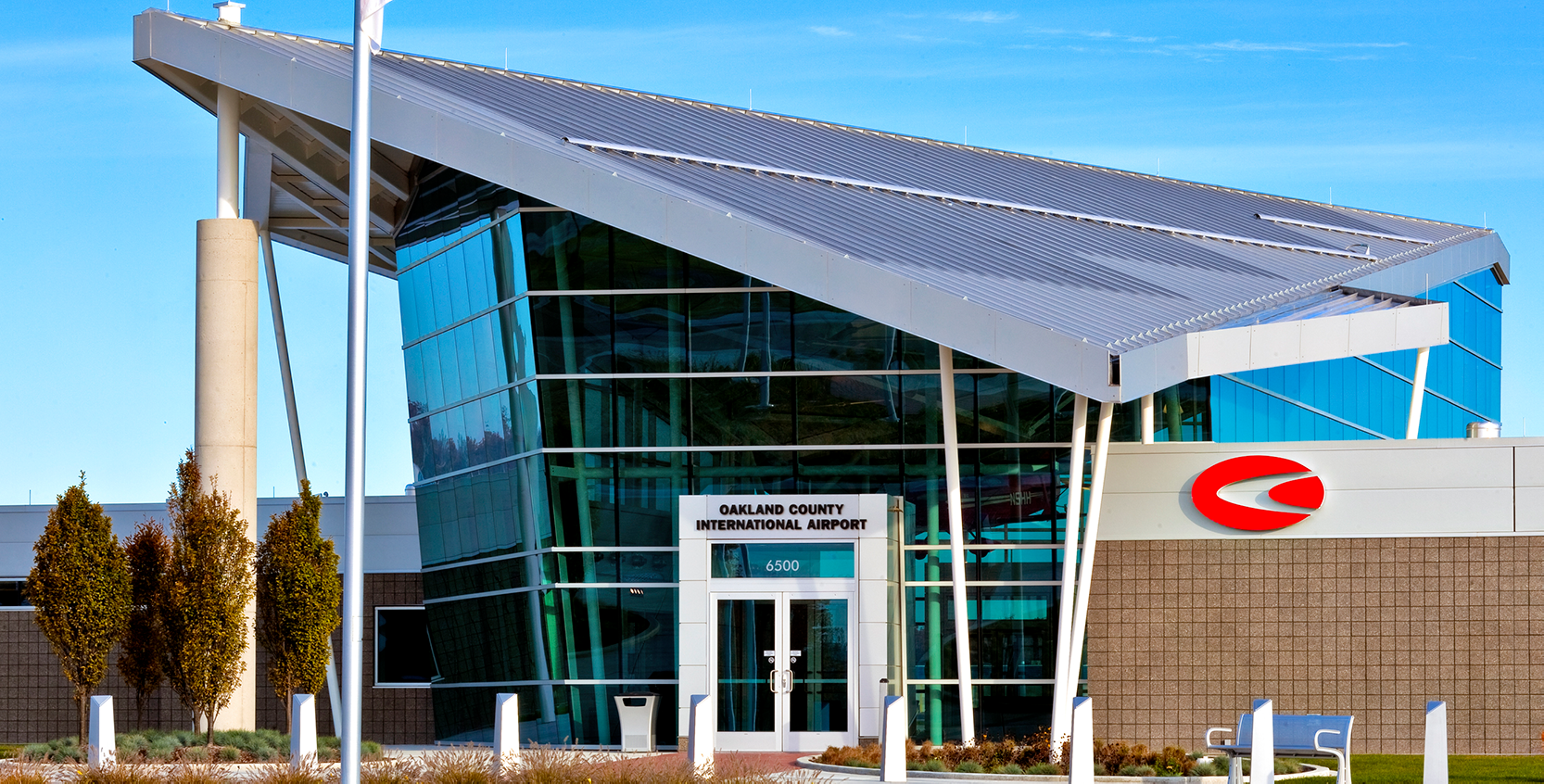 Oakland County International Airport New Terminal and Offices Interior 3