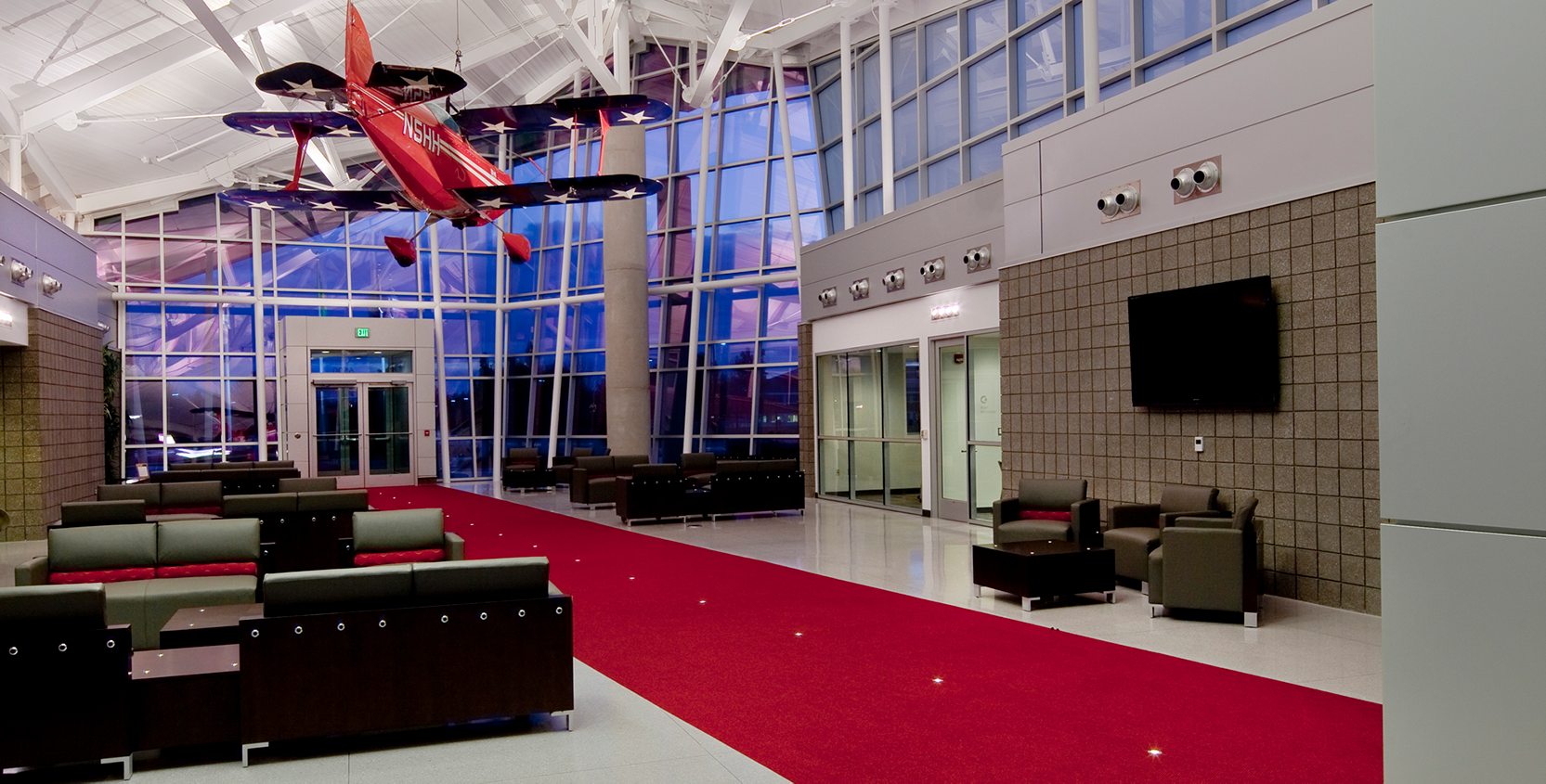 Oakland County International Airport New Terminal and Offices Interior 1