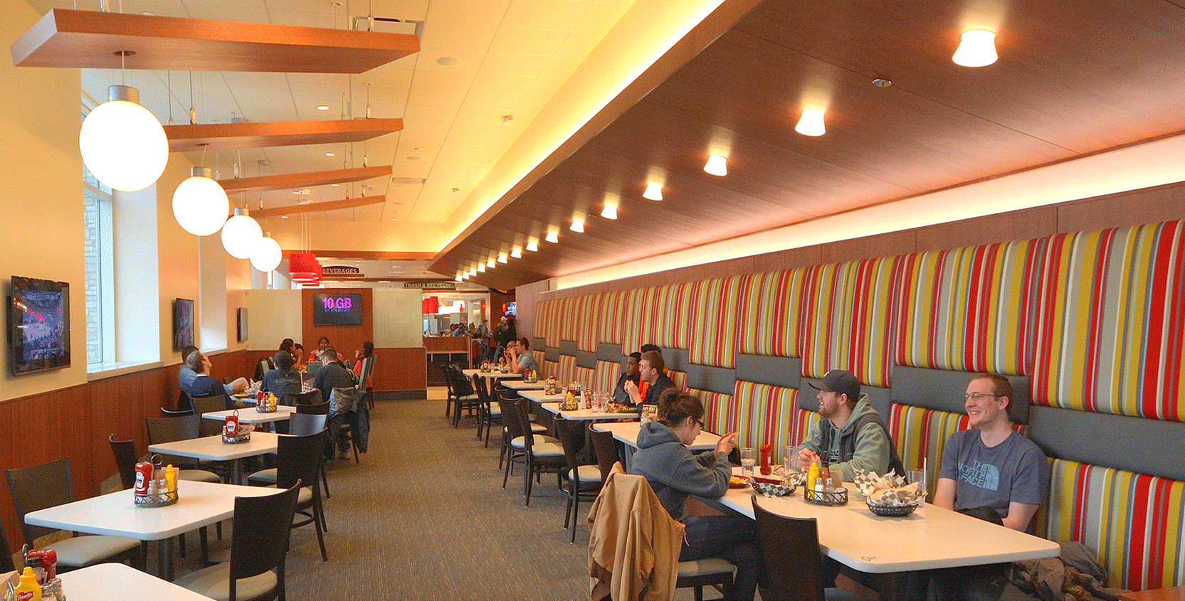 Ferris-State-University-University-Center-Dining-2-1665x845