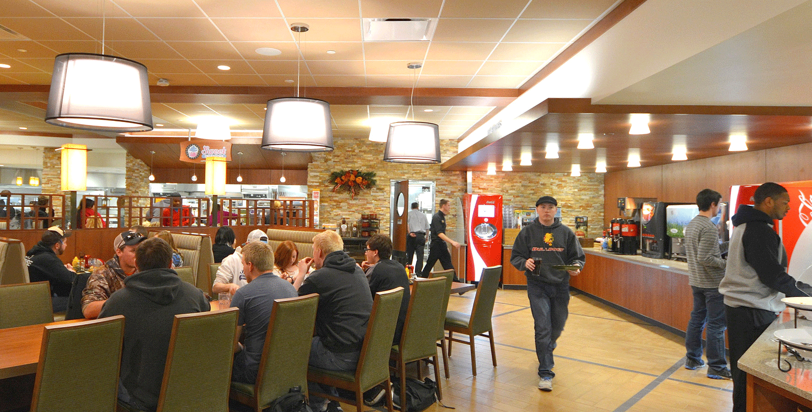 Ferris-State-University-University-Center-Food-Court-3-1665x845