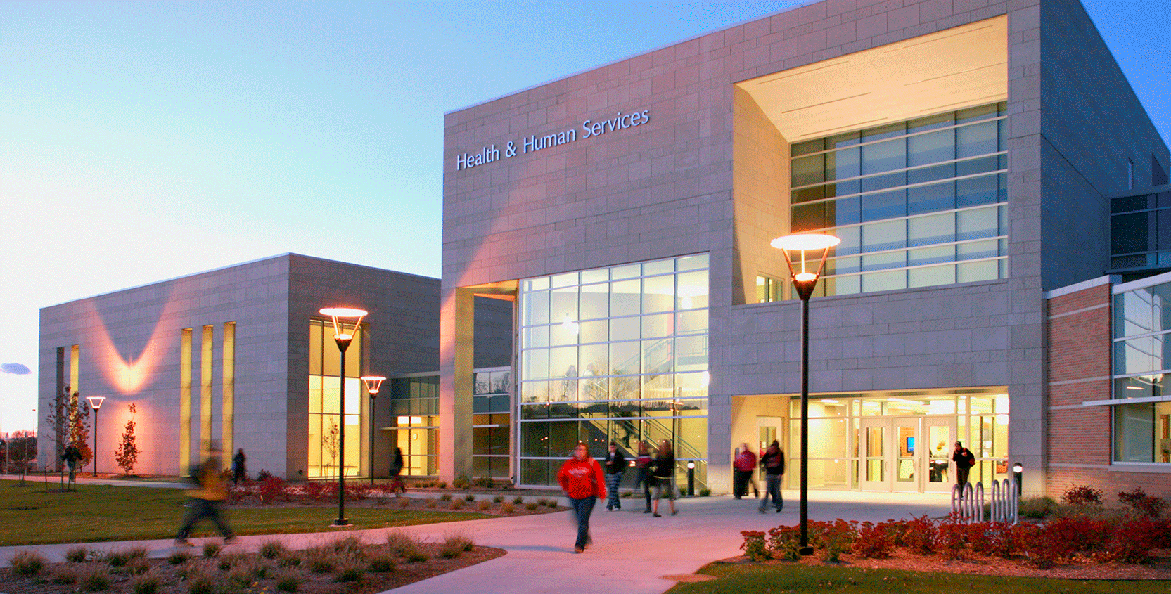 SVSU-CHHS-Exterior-Dusk-5