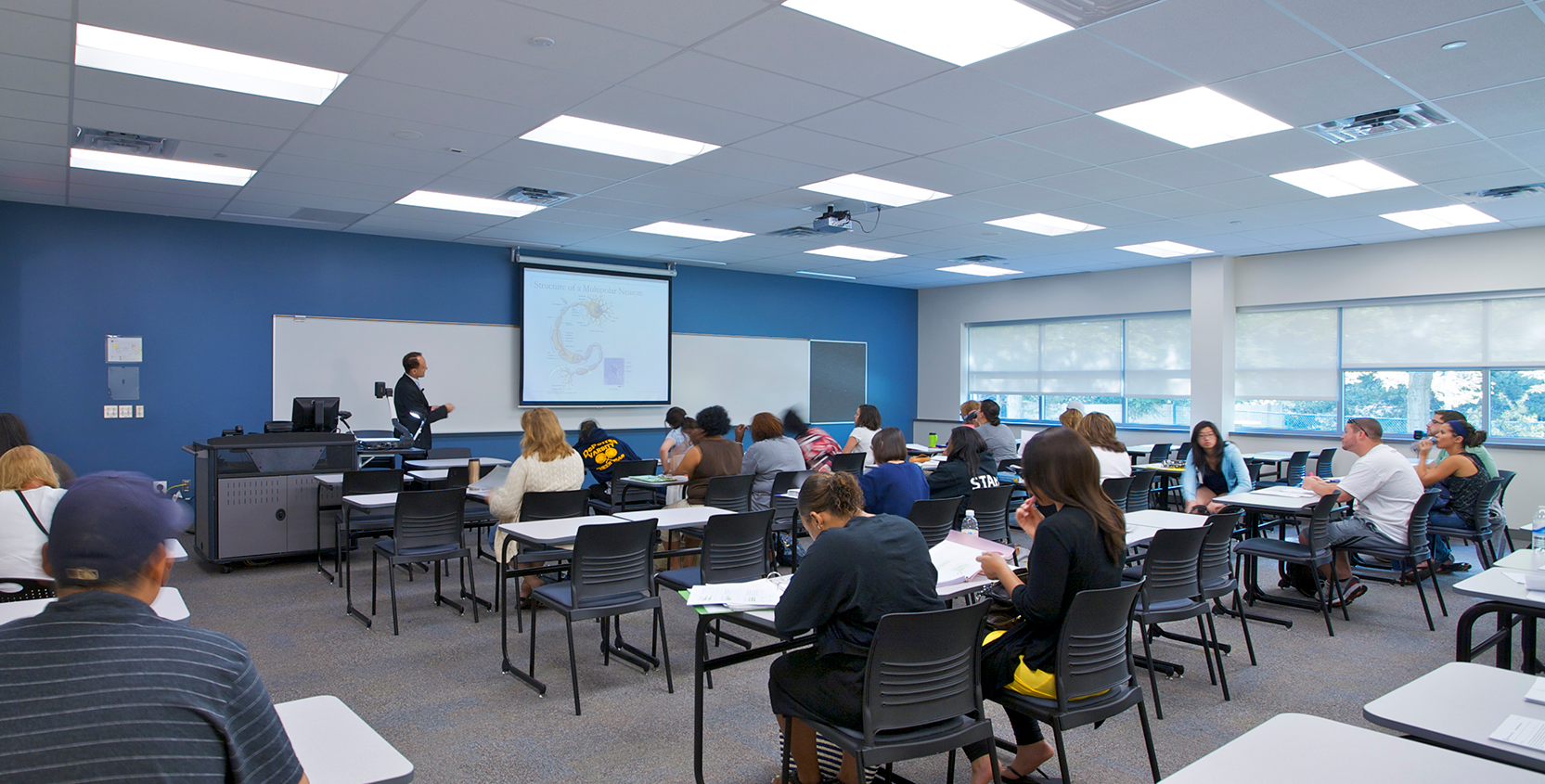 Oakland-Community-College-Science-Bldg-Addition-Classroom-5