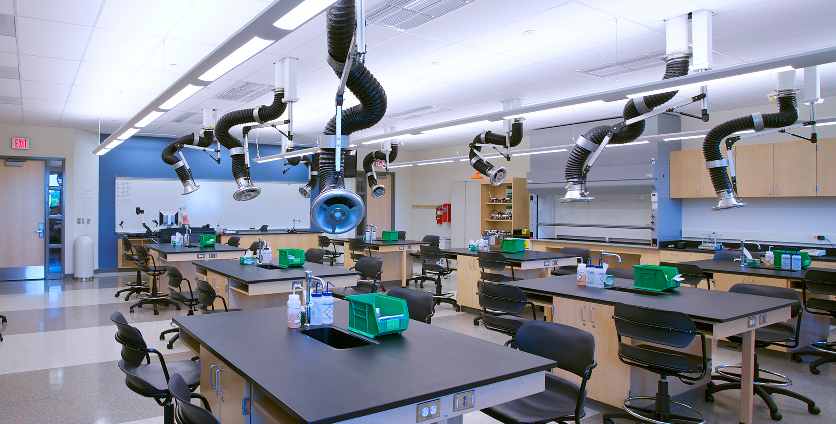 Oakland-Community-College-Science-Bldg-Addition-Lab-Classroom-2