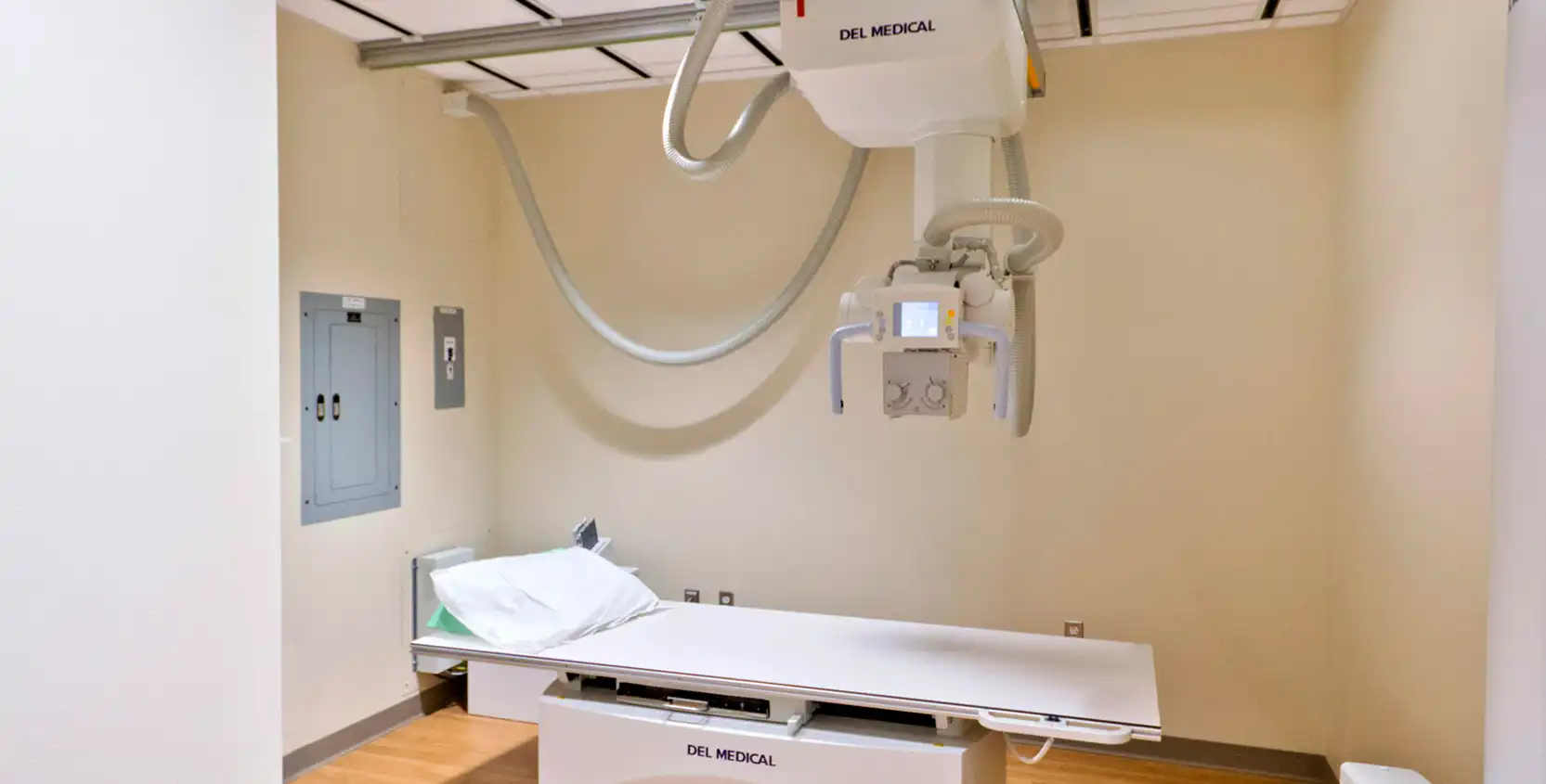 SJMH-Mendelson-Kornblum-Orthopedics-MOB-MRI-1665x845
