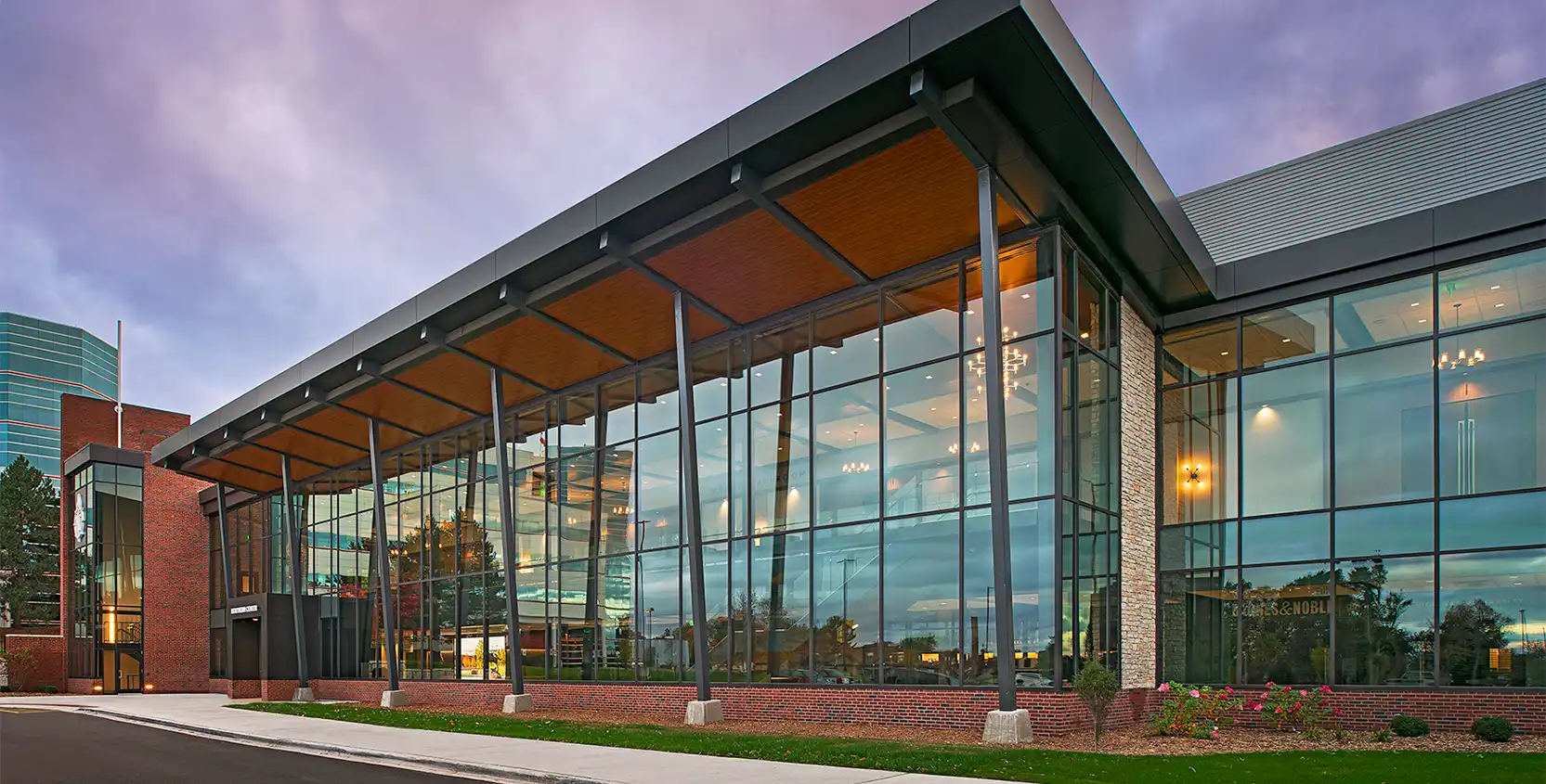 NMU-Northern-Center-Exterior_1665x845
