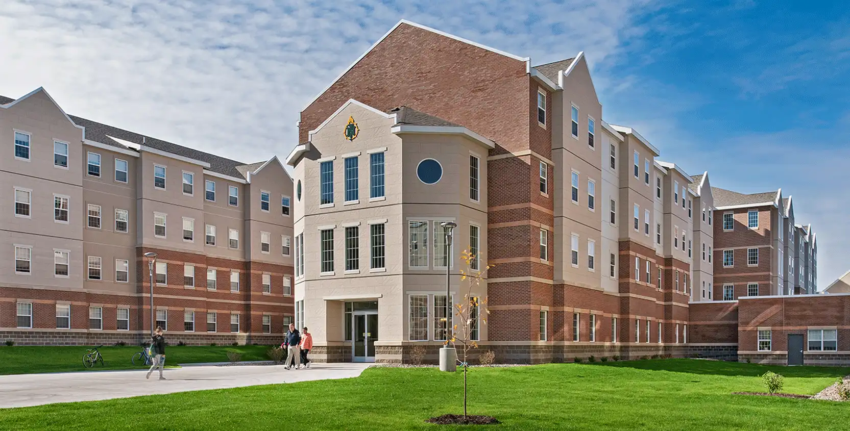 NMU-The-Woods-Exterior-7-1665x845
