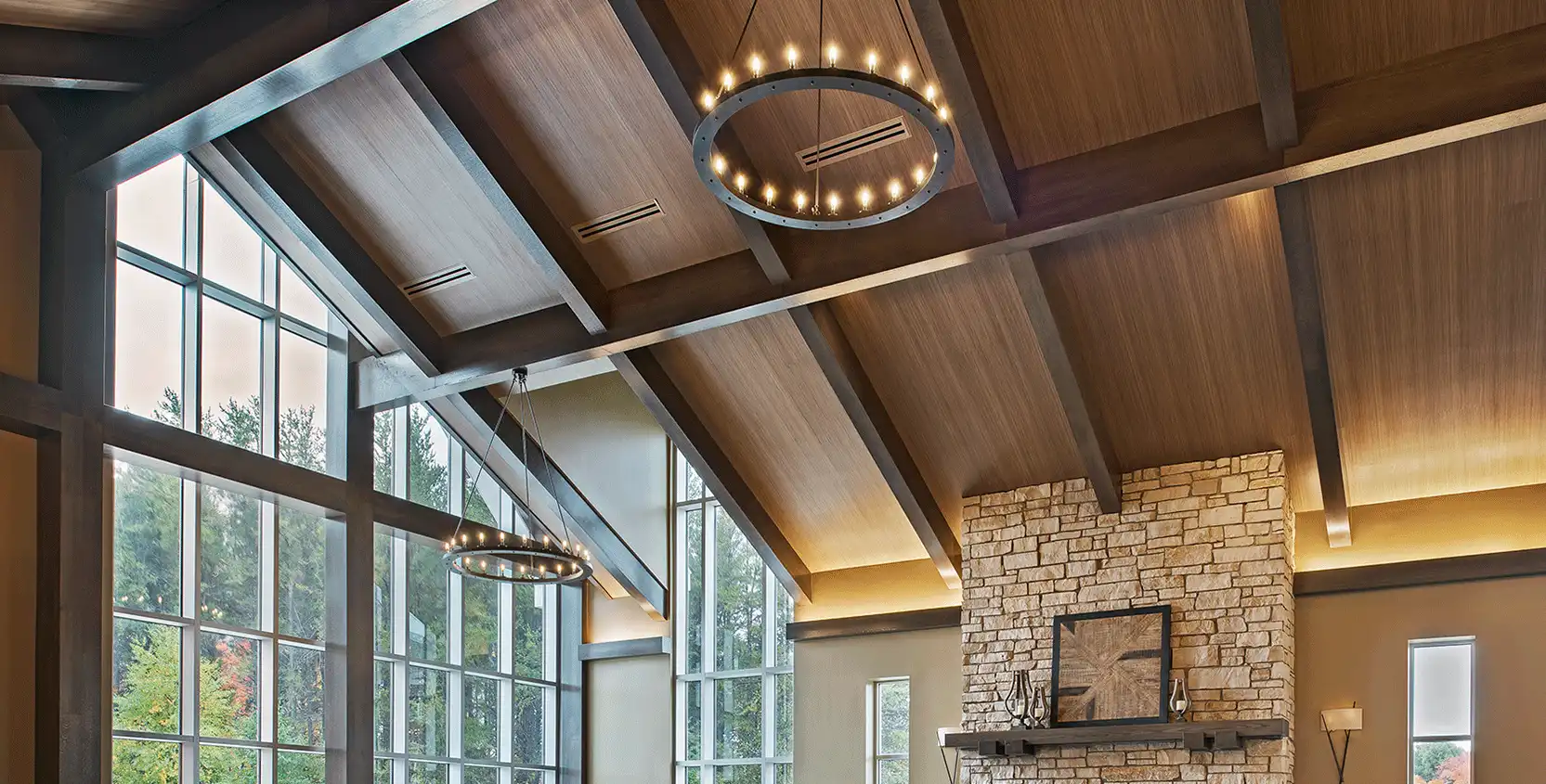 NMU-The-Woods-Fireside-Lounge-1665x845