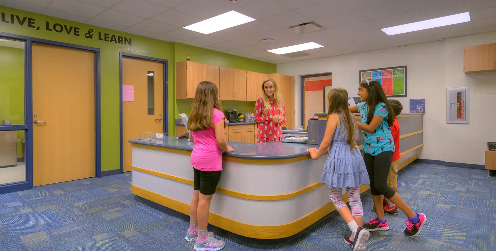 Troy-Public-Schools-Boulan-Park-MS-Information-Desk_1665x845