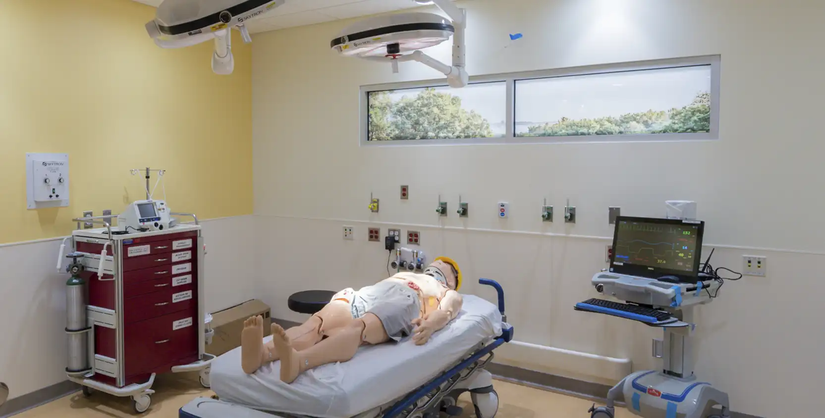 U-of-M-Med-Sci-Sim-Lab-II-3_1665x845