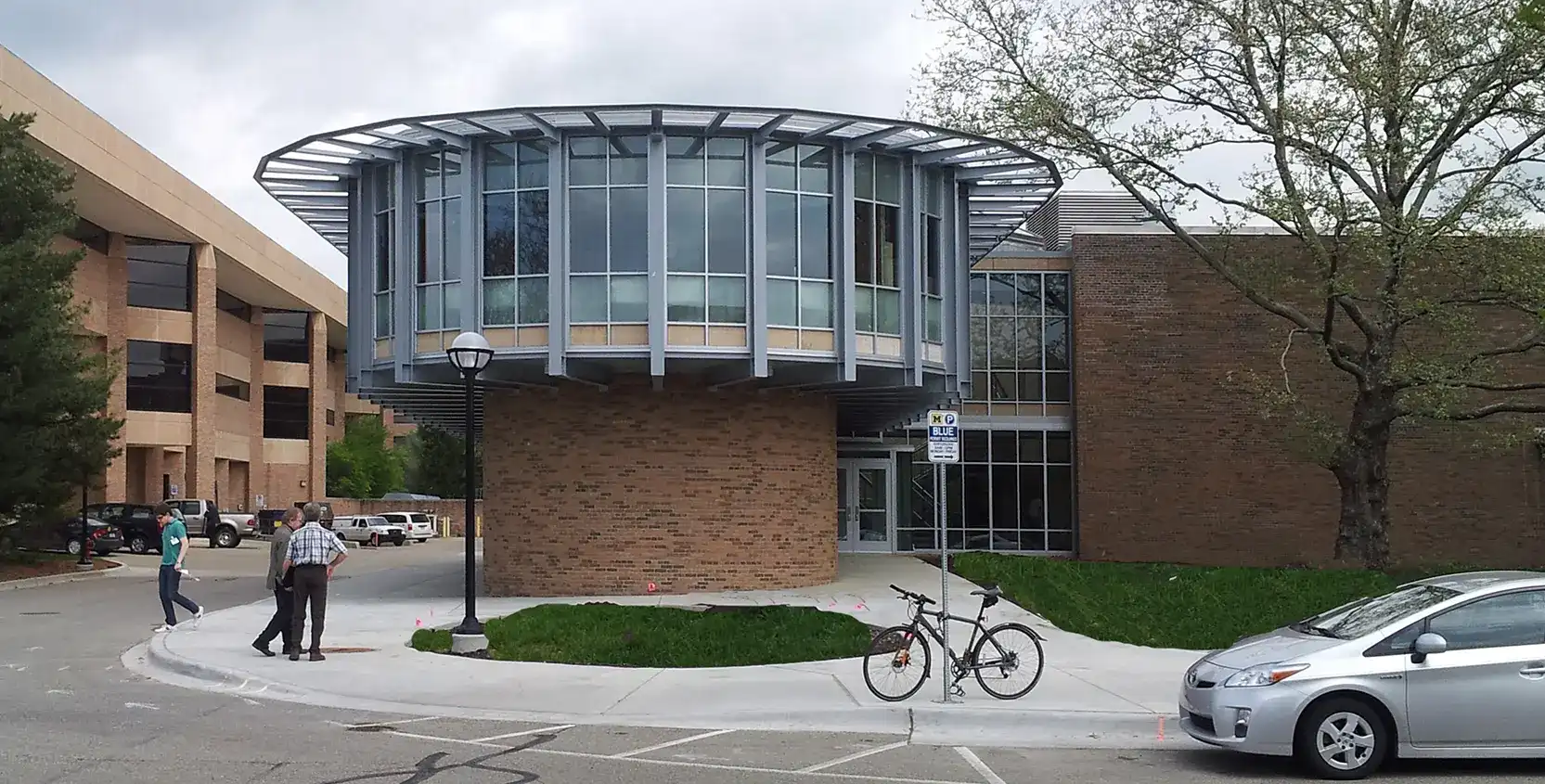 University-of-Michigan-Michigan-Memorial-Phoenix-Lab-Exterior_1665x845
