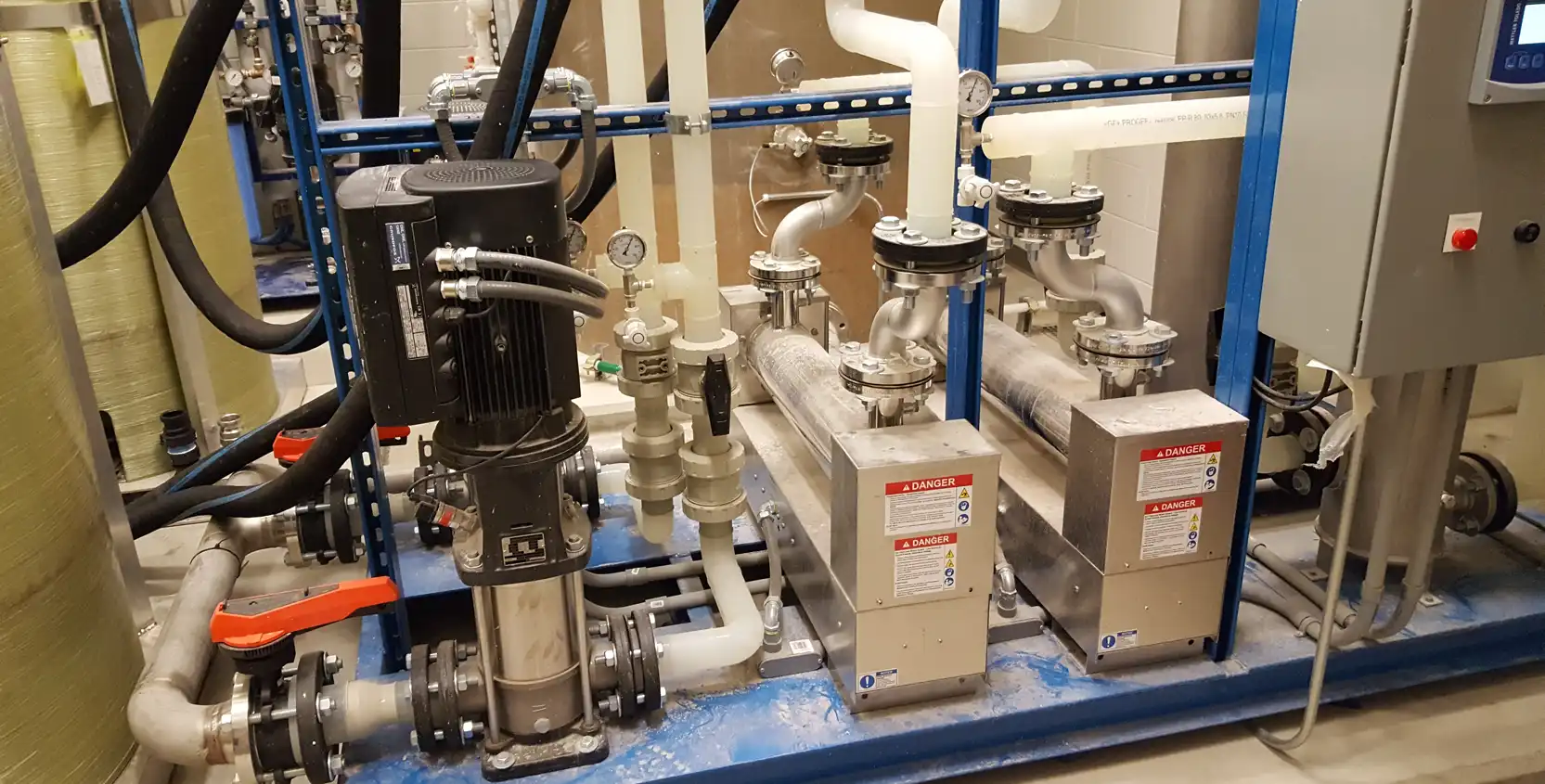 CMU-Biosciences-Mechanical-Room-1665x845